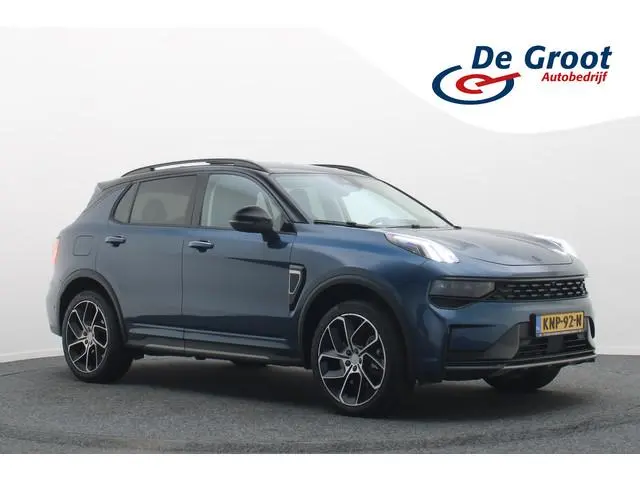 Lynk & Co 01