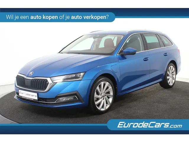 ŠKODA Octavia Combi 1.4 TSI iV PHEV *1ste Eigenaar*Leer*Navigatie*Camera*