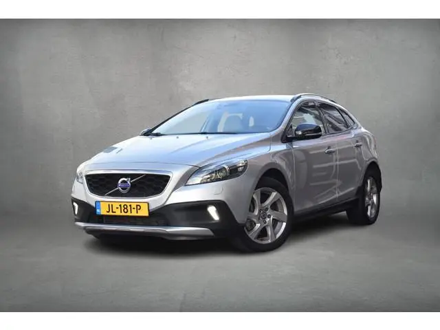 Volvo V40 Cross Country 1.5 T3 Momentum | Automaat | Leer | Stoelverwarming | Cruise