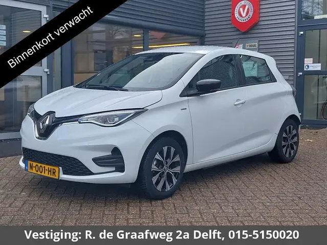 Renault ZOE R135 Limited 52 kWh SOH 96% | Navigatie | 1e eigenaar |