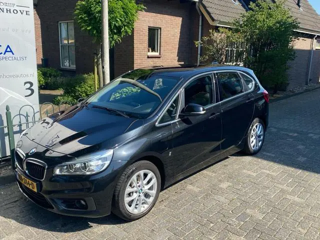 BMW 2-serie Active Tourer 225xe iPerformance Centennial Executive Airco-Ecc/Alu wielen/Navigatie/Hyb...
