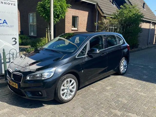 BMW 2-serie Active Tourer 225xe iPerformance Centennial Executive Airco-Ecc/Alu wielen/Navigatie/Hyb...