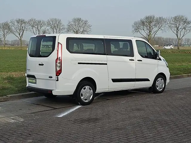 FORD TRANSIT CUSTOM 2.0 l2h1 2x airco 9-pers