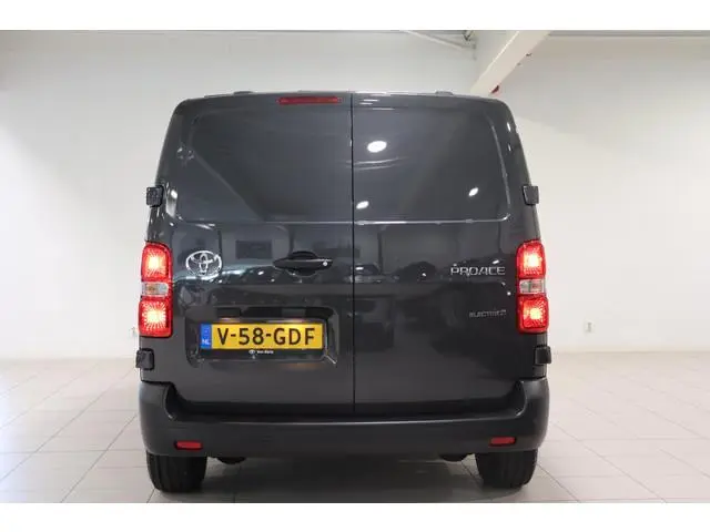 Toyota pro-ace