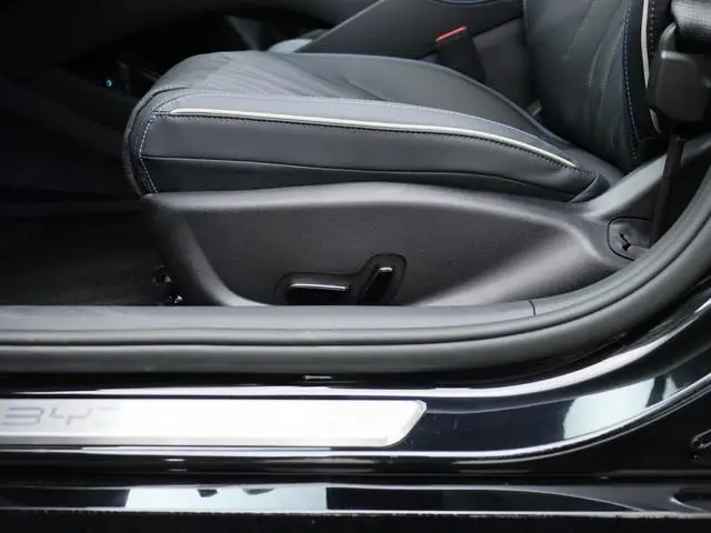 BYD SEAL