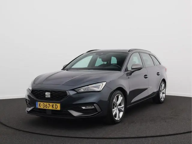 SEAT Leon Sportstourer 1.5 TSI FR Launch Edition/ schuifdak/ camera/ compleet!