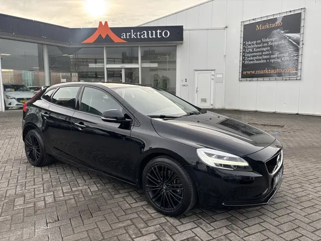 Volvo V40 1.5 T3 Dynamic Edition Navi Led Cruise Stoelverwarming