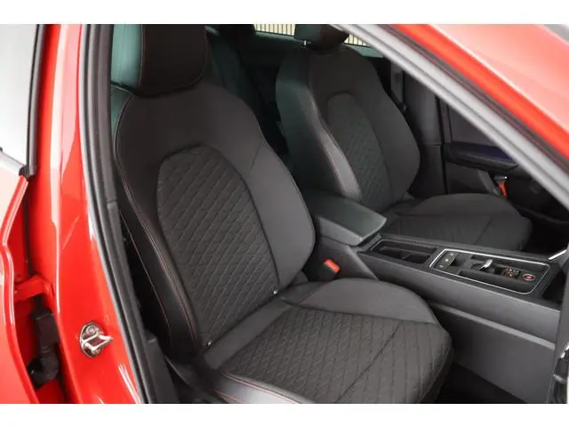 SEAT Leon Sportstourer 1.5 eTSI 150pk DSG FR Launch Edition Virtual Cockpit LED Navigatie