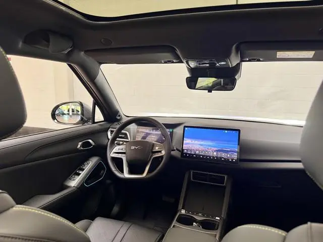 BYD ATTO 2 1.5 DM-i Boost | Proefrijden, inruilen of een voorstel? Neem direct contact op! | Panoram...