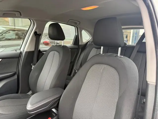 BMW 2-serie Active Tourer 218i Executive | Navigatie | Cruise Control | Parkeersensoren voor+achter