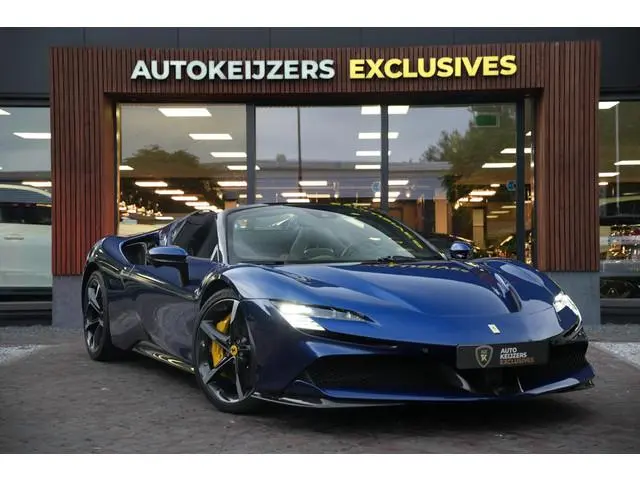 Ferrari SF90 Spider 4.0 V8 1.000 PK