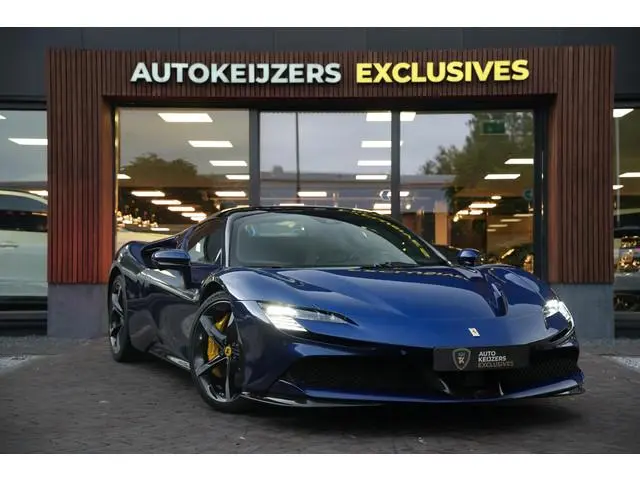 Ferrari SF90 Spider 4.0 V8 1.000 PK
