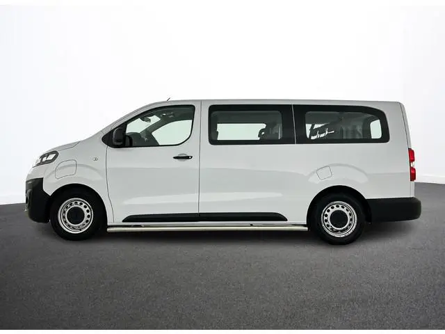 Opel Vivaro-e Combi L3H1 75 kWh Opel Vivaro-e Combi 75-kWh L3H1 9-persoons PERSONENBUS Airco Navi PD...