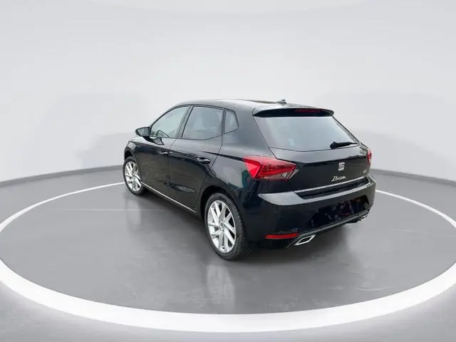 SEAT Ibiza FR Business Connect 1.0 EcoTSI 70 kW / 95 PK Hatch | Metallic Lak | Herwaardering! | Priv...