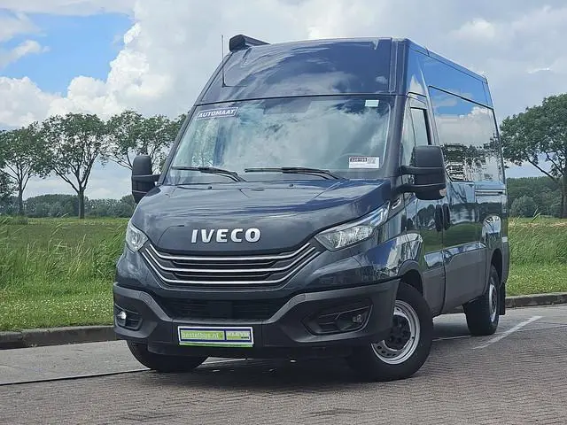IVECO DAILY 35S18 dubb cab ac aut eur6