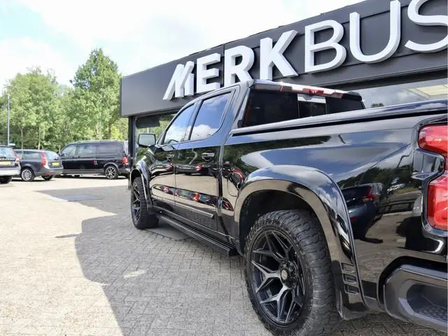 Chevrolet Silverado