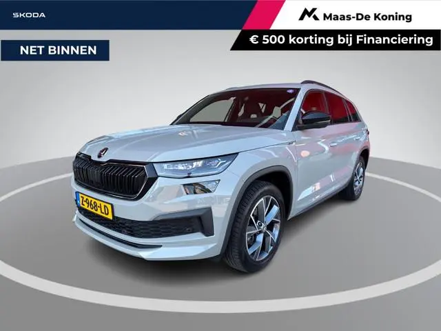 Skoda Kodiaq 1.5 TSI 150pk DSG Sportline Business 7p. · Camera · Inklap. Trekhaak · Keyless · Elek....