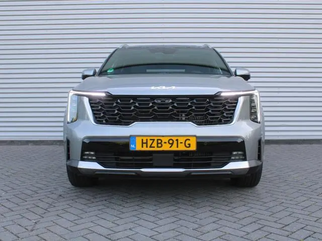 Kia Sorento 1.6 T-GDi Plug-in Hybrid 4WD ExecutiveLine 7p | Stuur-/stoelverwarming + ventilatie | Sc...