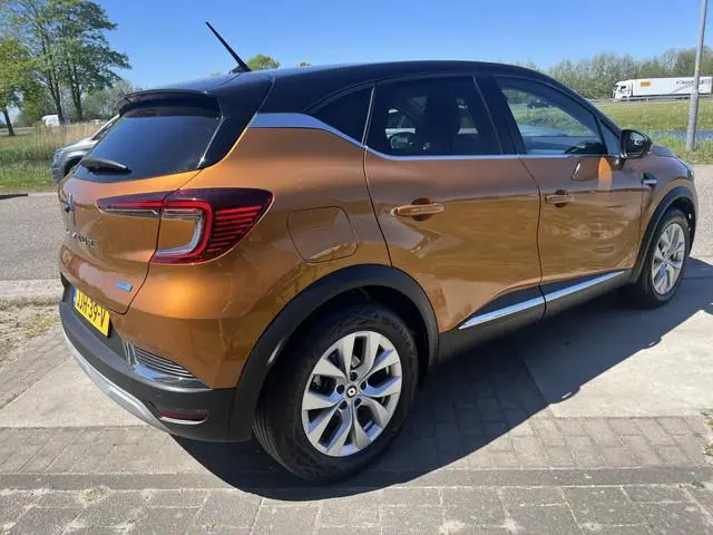 Renault Captur 1.6 E-Tech Hybrid 145PK Intens / Keyless / Camera / Cruise / Climate / Applecarplay -...