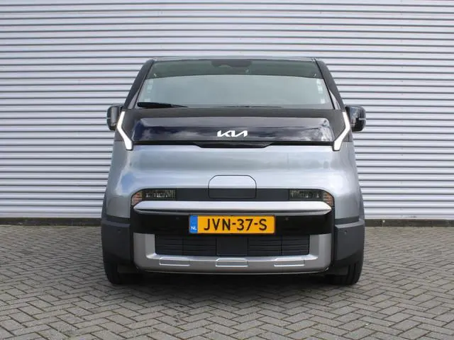 Kia PV5 Passenger Plus 71.2 kWh | Stuur-/stoelverwarming v+a | Camera | Cruise adapt. | Draadloze te...