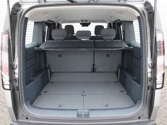 Kia PV5