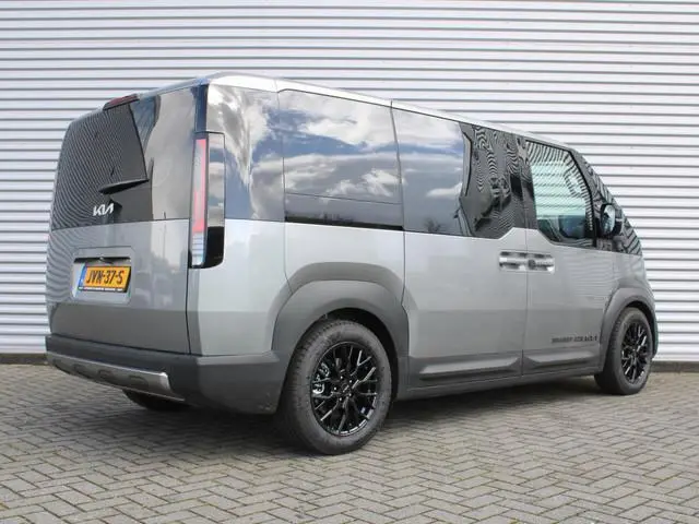 Kia PV5