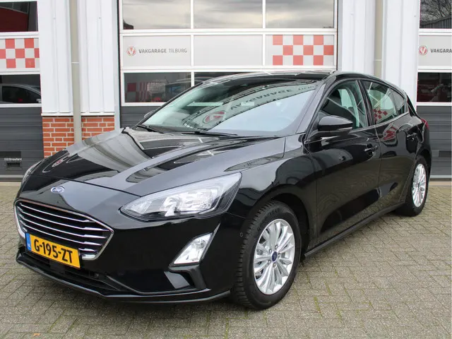 Ford Focus 1.0 EcoBoost 126pk Titanium Business 1e Eig/Dealeronder./Winterpack/AdaptiveCruise/Climat...
