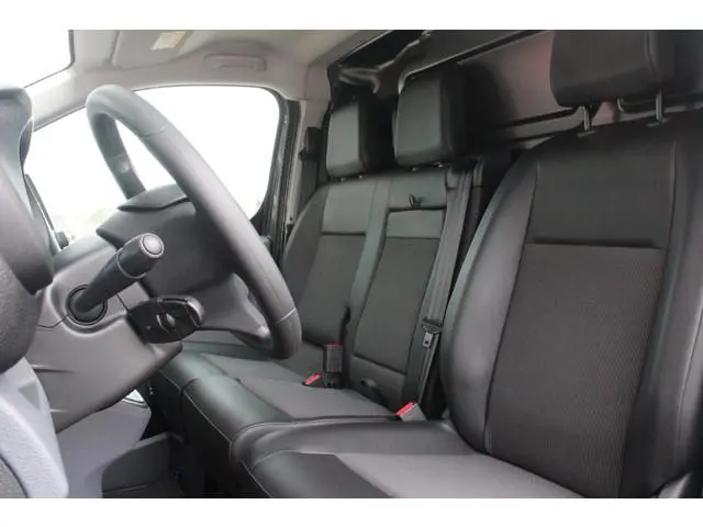 Peugeot e-Expert L2 ASPHALT 50 kWh | APPLE CARPLAY/ANDROID AUTO | DAB+ RADIO | 3-ZITS | AIRCO | CRUI...