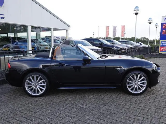 Fiat 124 Spider