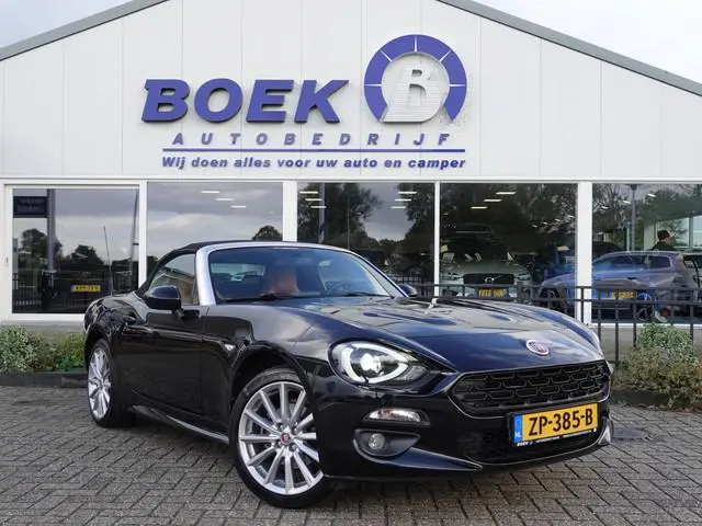 Fiat 124 Spider