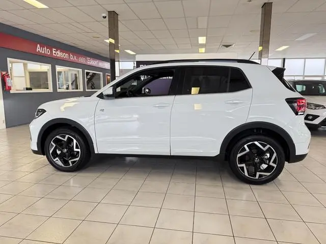 Volkswagen T-Cross 1.0 TSI R-Line Edition DSG 116PK *NAVI*APP*MATRIX*