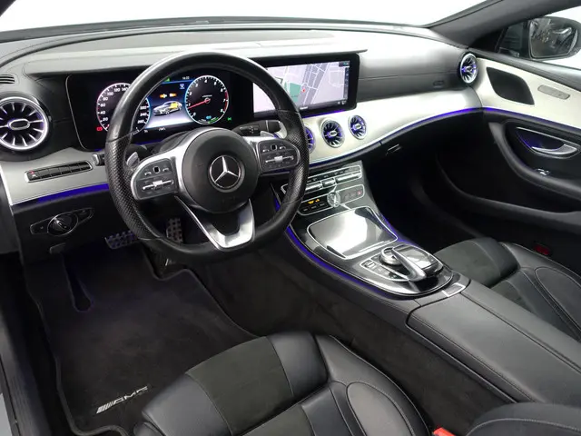 Mercedes-Benz CLS-klasse 350 AMG Premium Plus Aut- Schuifdak, Sfeerverlichting, Carplay, Lane Assist...