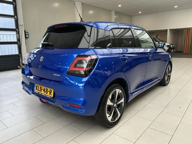 Suzuki Swift 1.2 Style Smart Hybride [ 10JAAR GARANTIE I CARPLAY | ACC