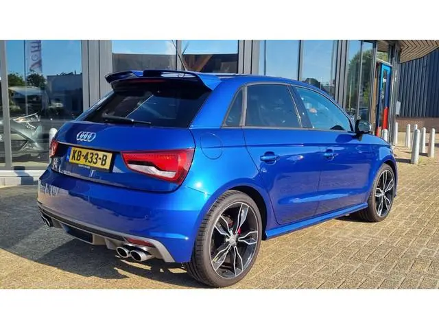 Audi S1