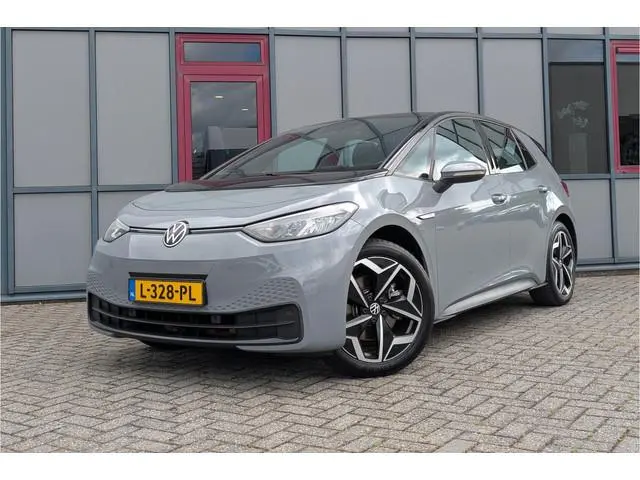 Volkswagen ID.3 Pure 45kWh SOH 91% Apple CarPlay / Android Auto