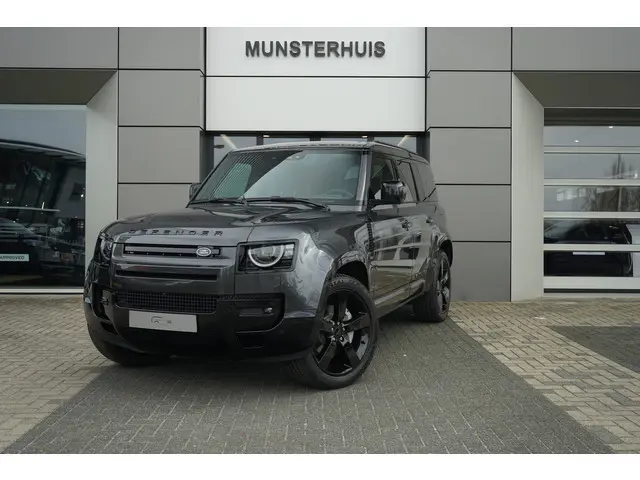 Land Rover Defender 110 P300e 110 X-Dynamic HSE | Schuif/Kantel Dak | Extended Leather | Koelvak | E...