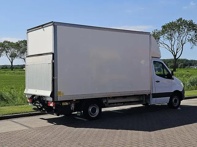MERCEDES-BENZ SPRINTER 317 bakwagen laadklep!