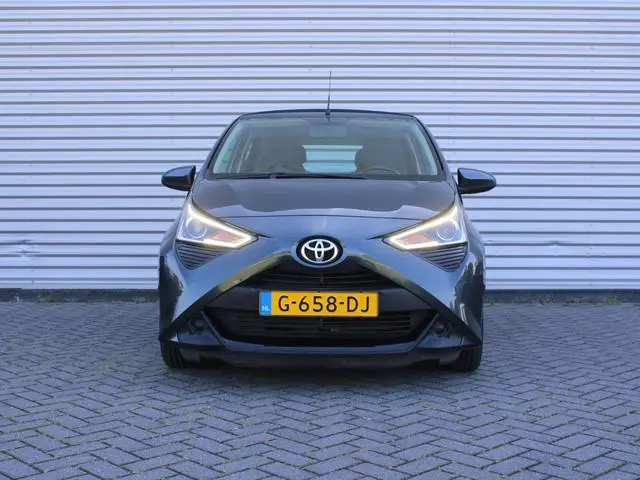 Toyota Aygo 1.0 VVT-i x-play limited | Camera | Elektrisch vouwdak | Android Auto/Apple Carplay | Ai...