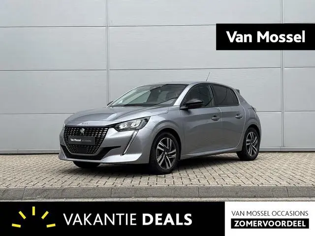 Peugeot 208 1.2 PureTech Allure Pack | Automaat | Stoelverwarming | Camera | Navigatie | Apple Carpl...