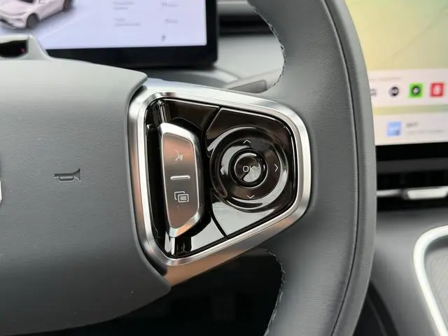 Geely Starray EM-i