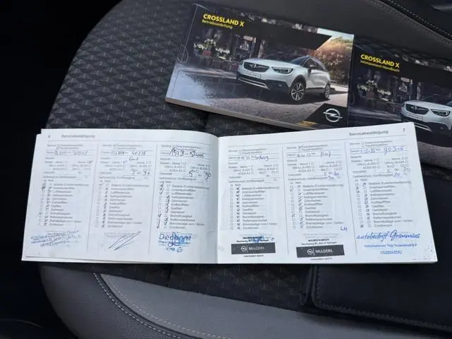 Opel Crossland X