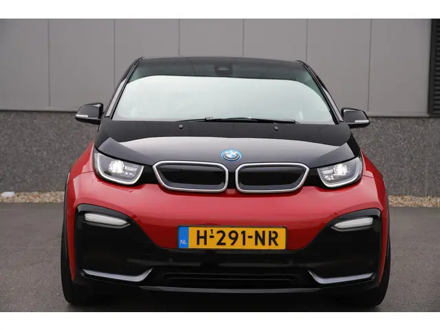 BMW i3 S 184pk Executive 120Ah 42 kWh*Melbourne Red*Adaptive/W-pomp/Camera/3-fase/20"