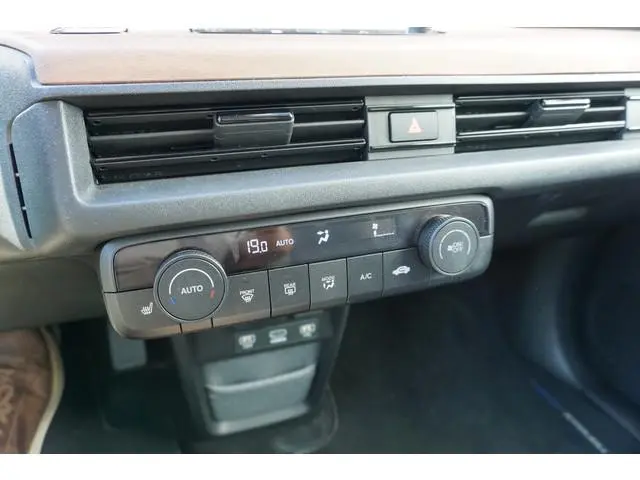 Honda E