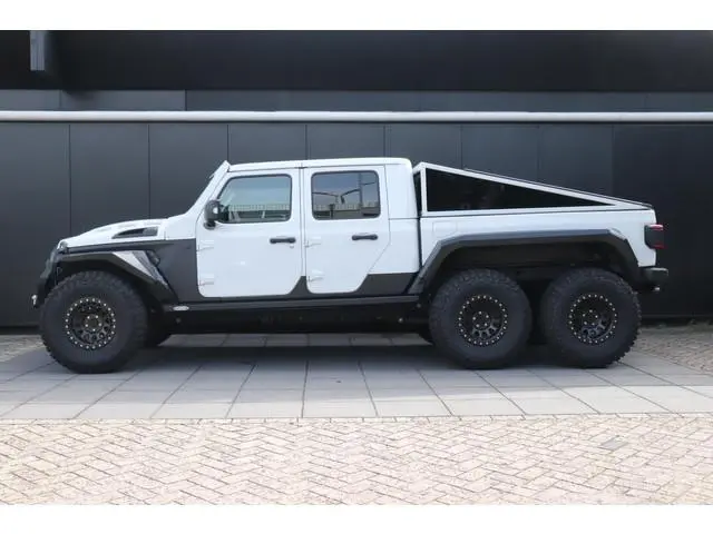 Jeep Gladiator | 246 PK | LEDER | CAMERA | NAVI | CRUISE | UNIEK NW-PRIJS 250.000,-