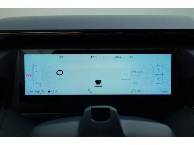 Lynk & Co 08