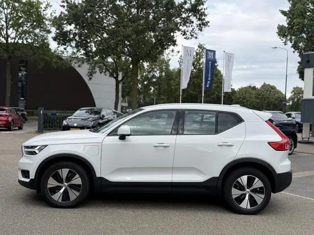 Volvo XC40 1.5 T5 Twin Engine Momentum Pro | ORIGINEEL NEDERLANDSE AUTO MET NAP | PLUG-IN HYBRIDE |...