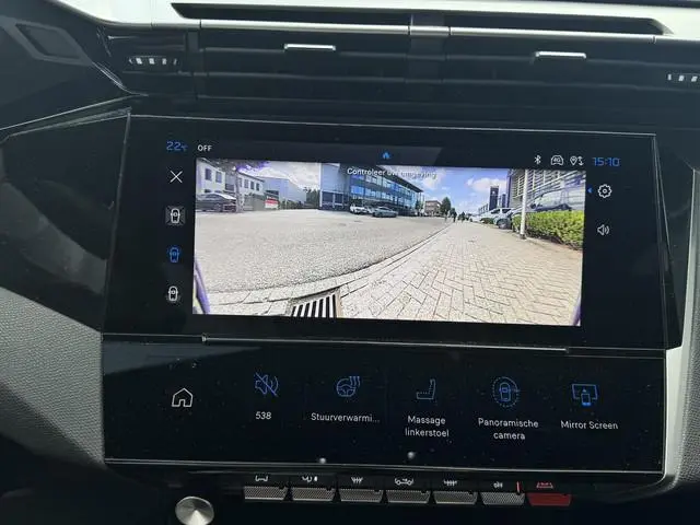 Peugeot e-308