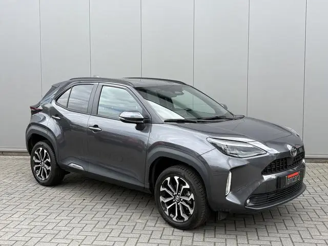 Toyota Yaris Cross 1.5 Hybrid 116PK Automaat First Edition Carplay-android/Stoel-stuurverwarming/Par...