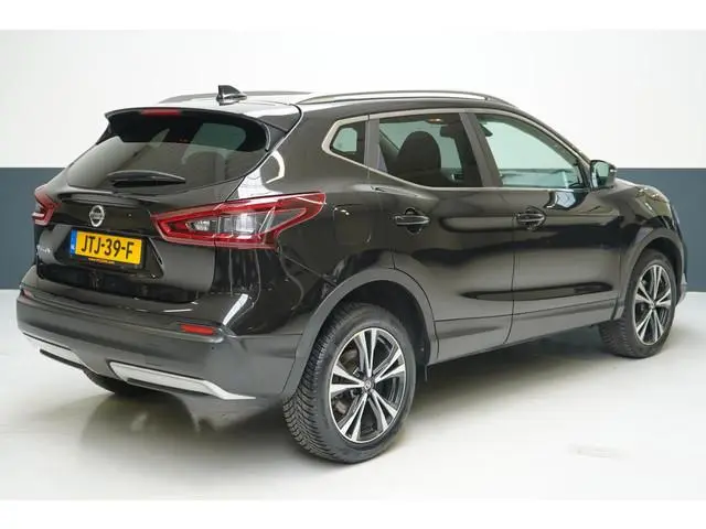 Nissan Qashqai 1.3 DIG-T N-Connecta | 360 camera | Stoelverwarming | Panoramadak | Keyless | Navigat...