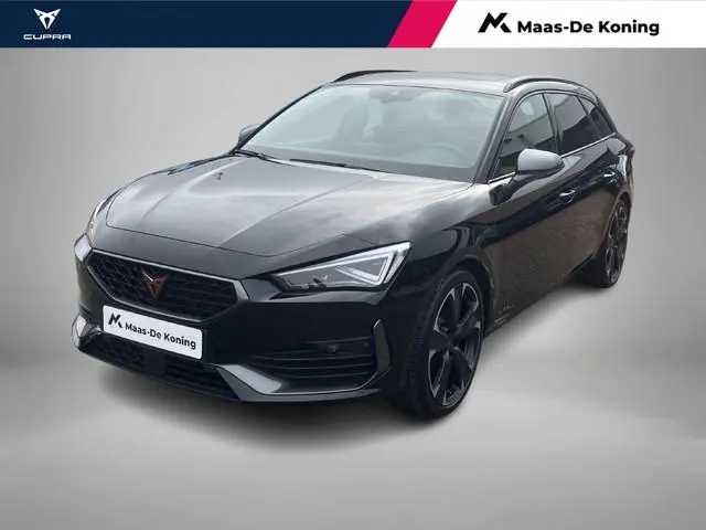 CUPRA Leon Sportstourer 1.4e-Hybrid 180kW/245PK VZ DSG · Navigatie · Camera + Parkeersensoren · Lede...
